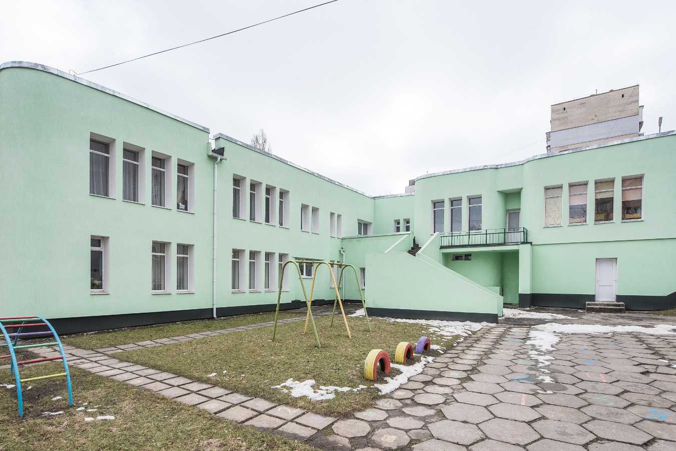 Стан після Капремонт дитячого садочка Пізнайка Хмельницький Капітальний ремонт будівлі ДНЗ №54 «Пізнайко», м.Хмельницький, 2018-2019р.